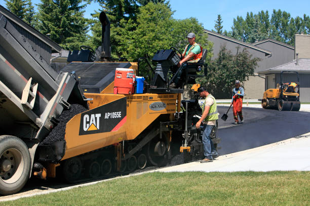 Best Driveway Resurfacing Services in Pardeeville, WI